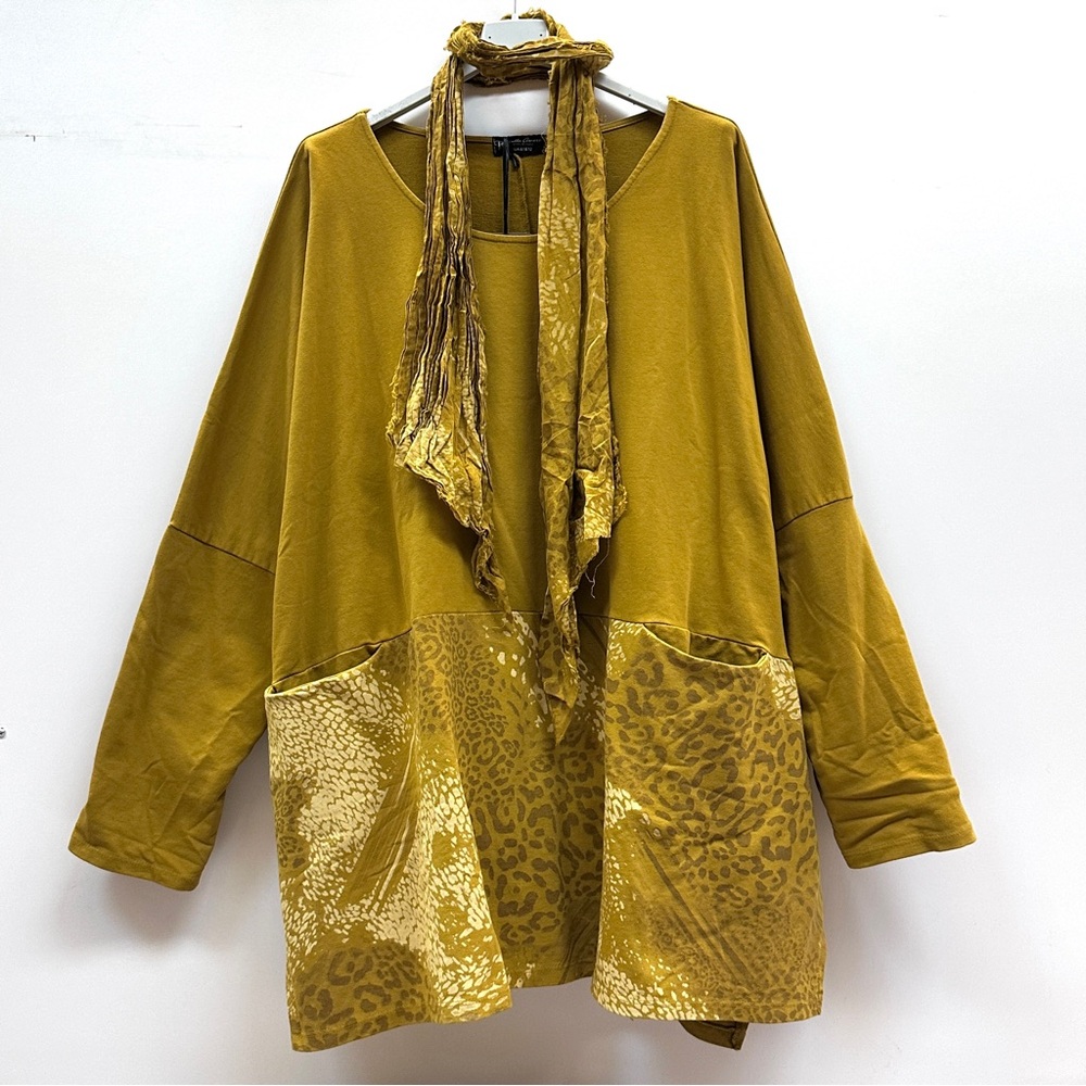 Bella Amore Mustard Gold Mixed-Media Tunic Sweatshirt